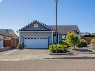 1936 Channel St, North Bend, OR 97459