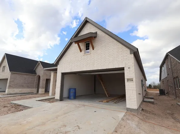 27214 Scarlet Paint Brush Dr, Hockley, TX 77447