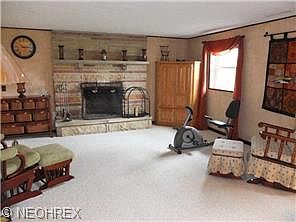 3rd image of 13561 Iris Ave NW