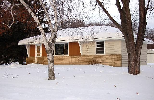 1st image of 37615 Oak Knoll Ave