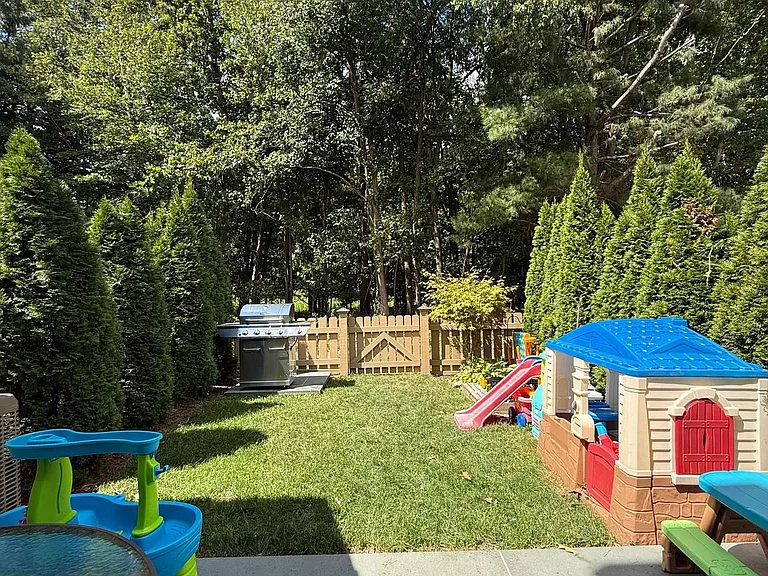 10 Devon Ct — Photo 51