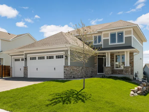 20317 Geneva Trl, Lakeville, MN 55044