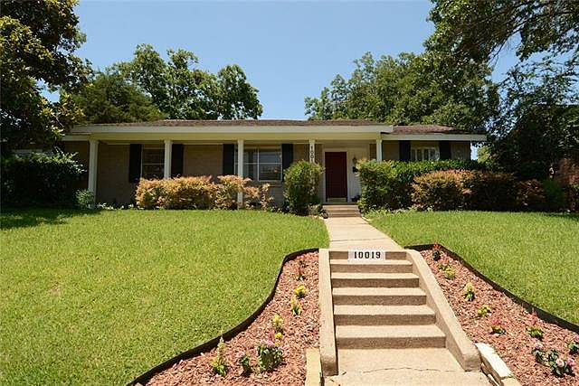 1st image of 10019 E Lake Highlands Dr