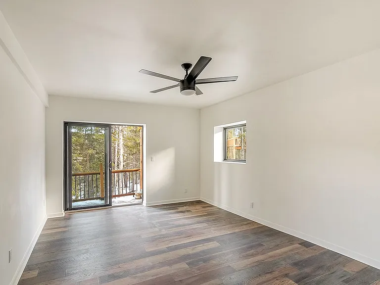 148 N Aspen St — Photo 13