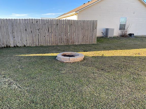 5th image of 3002 Briar Creek Dr