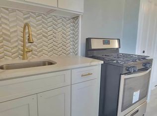 1672 Jefferson Ave APT 2R, Ridgewood, NY 11385