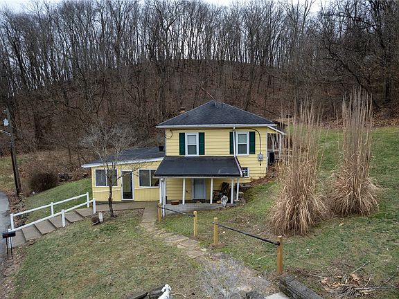 2nd image of 1840 Roy Ave