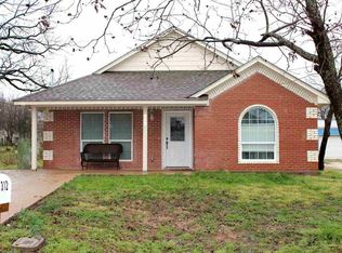 312 Edwards St, Riesel, TX 76682