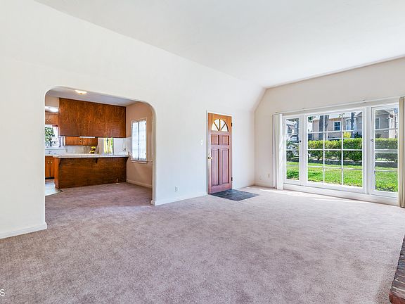 5th image of 3030 Altura Ave