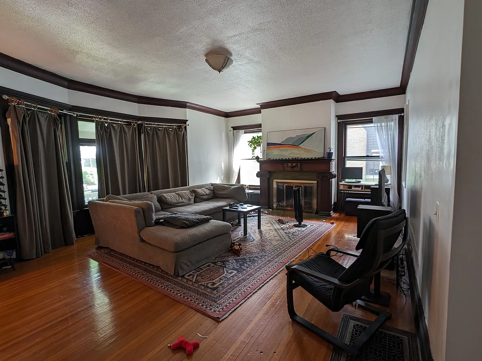 2 bed, 1700 sqft, $2,300 — Photo 2