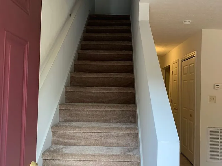 1145 College St NW — Photo 1