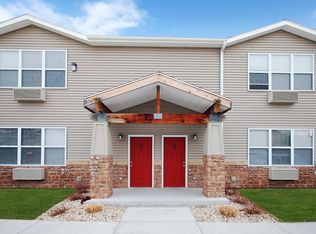 2216 Claflin Rd APT 28B, Manhattan, KS 66502