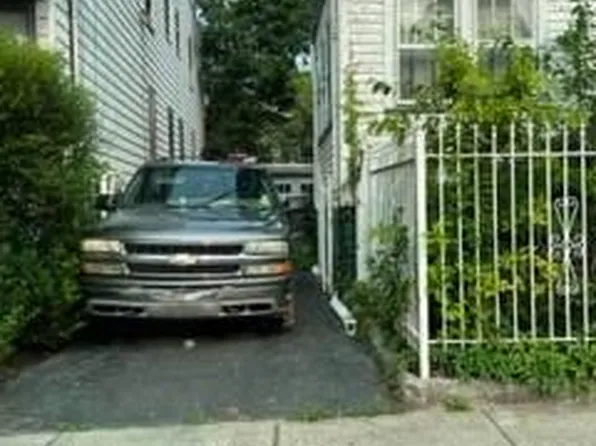 184 Isabella Ave, Irvington, NJ 07111