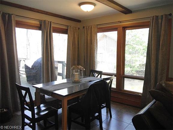 5th image of 19654 Tanbark Ln