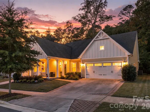 14118 Sunnyhill Grove Rd, Davidson, NC 28036
