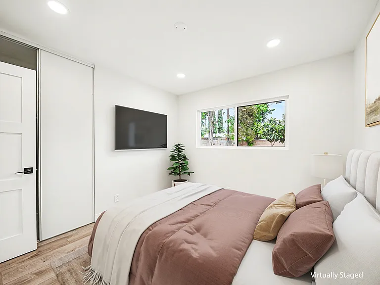 8738 Monogram Ave — Photo 29