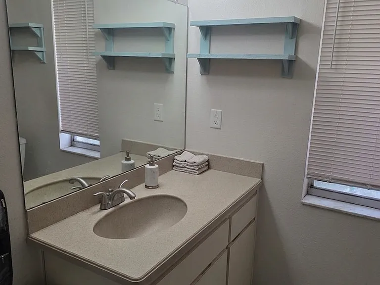 12439 Spreading Oak Dr — Photo 9