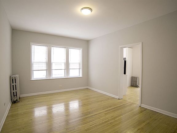 2627 N Ridgeway 1N Dining Room