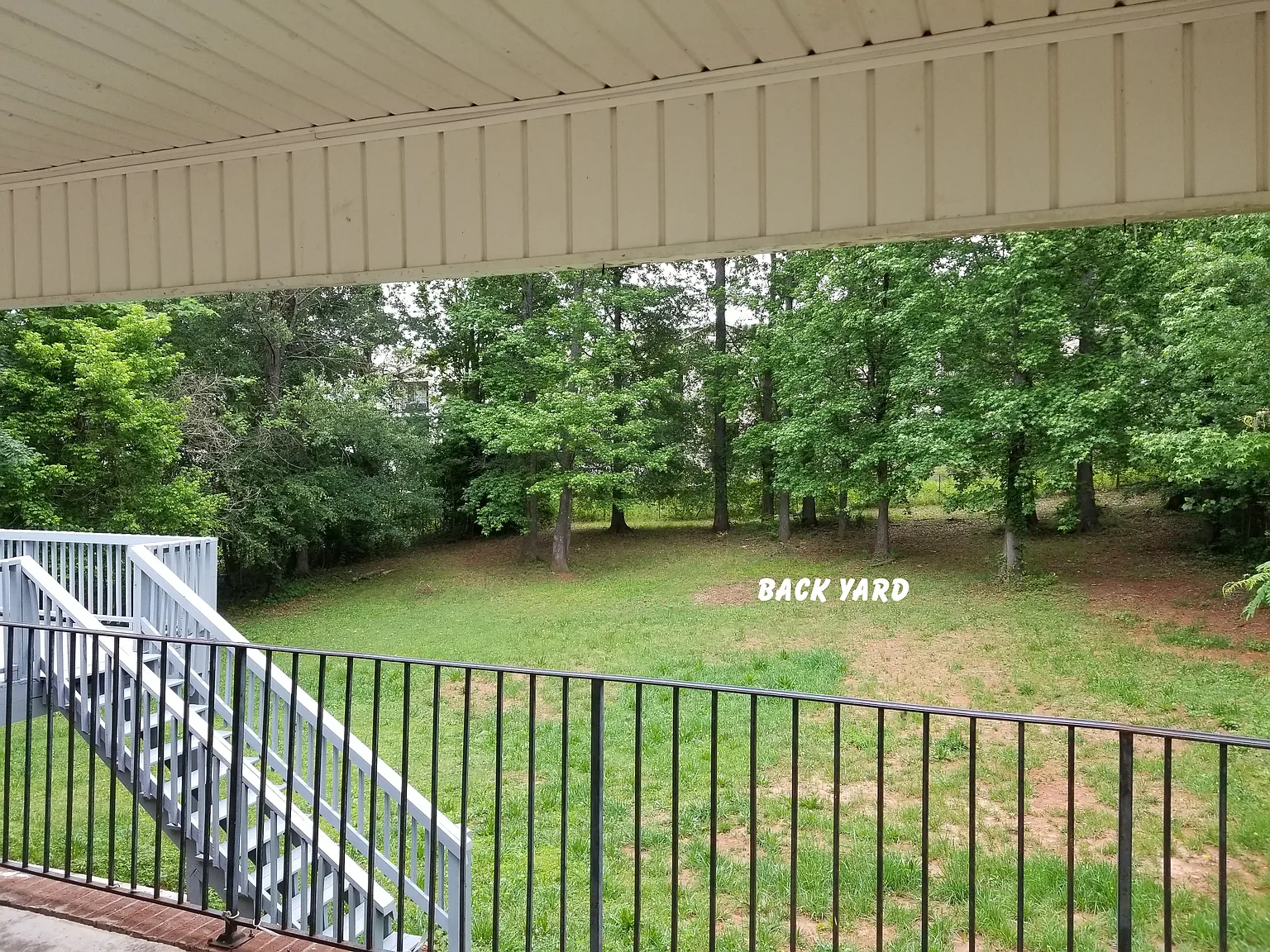 4 bed, 2200 sqft, $1,700 — Photo 4