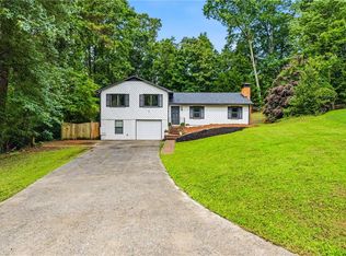 4370 Old Mabry Ln NE, Roswell, GA 30075
