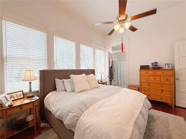 7831 Plum St — Photo 26