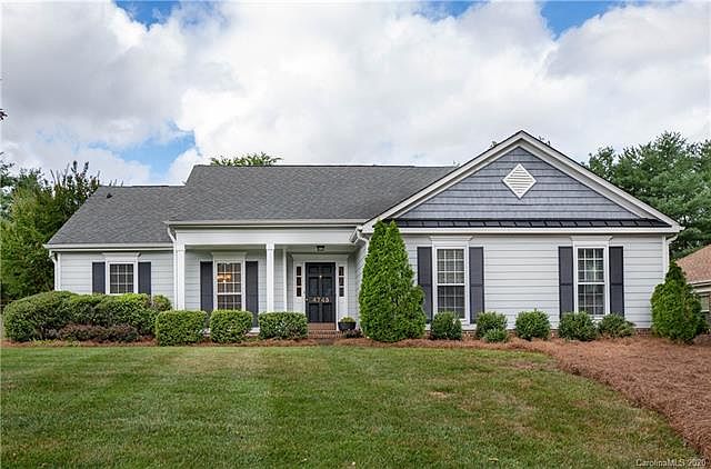 1st image of 4743 Deanscroft Dr