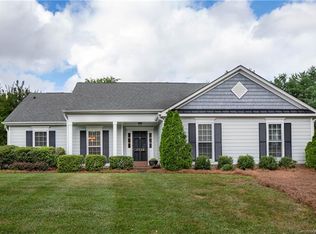 4743 Deanscroft Dr, Charlotte, NC 28226