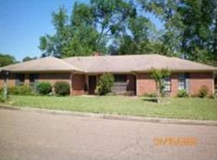 136 Long Meadow Rd, Brandon, MS 39042