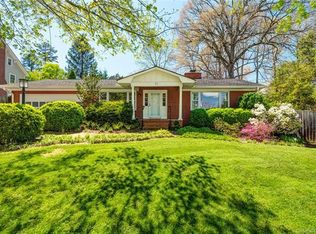 52 Bear Creek Rd, Asheville, NC 28806