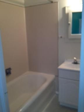 4th image of 425 E 200 S APT 8