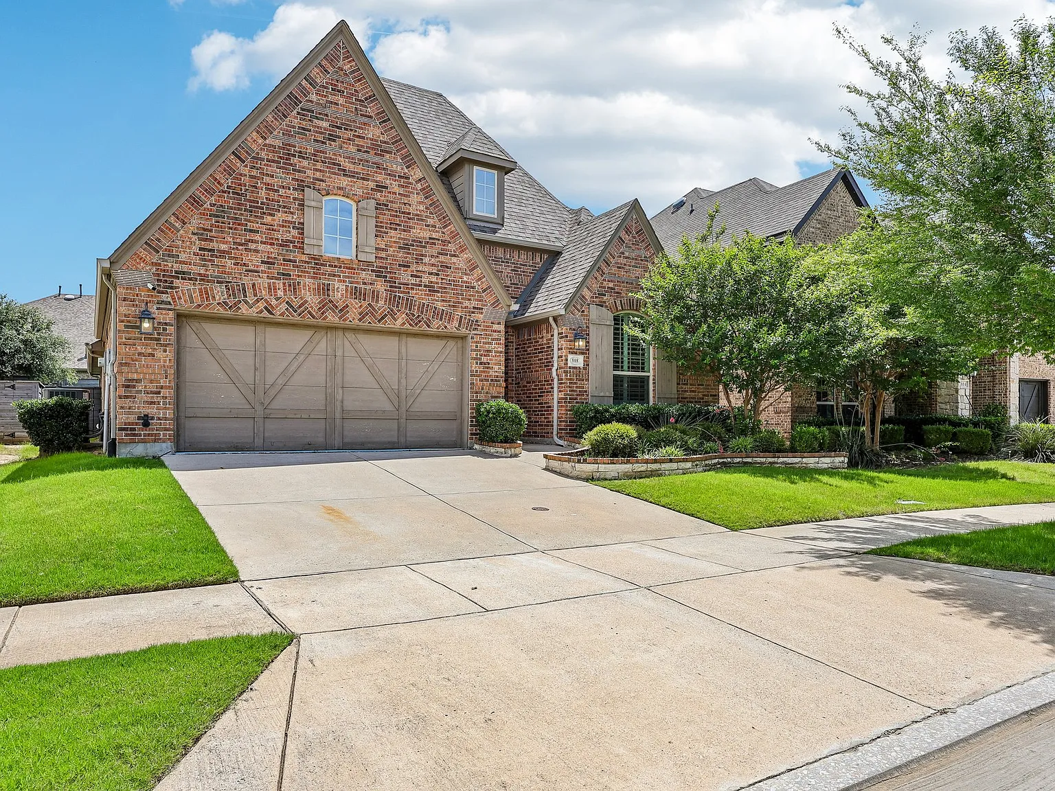4 bed, 2245 sqft, $2,800 — Photo 4