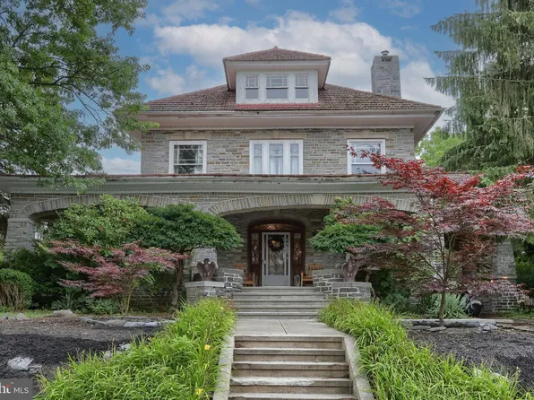 9931 Jonestown Rd, Grantville, PA 17028