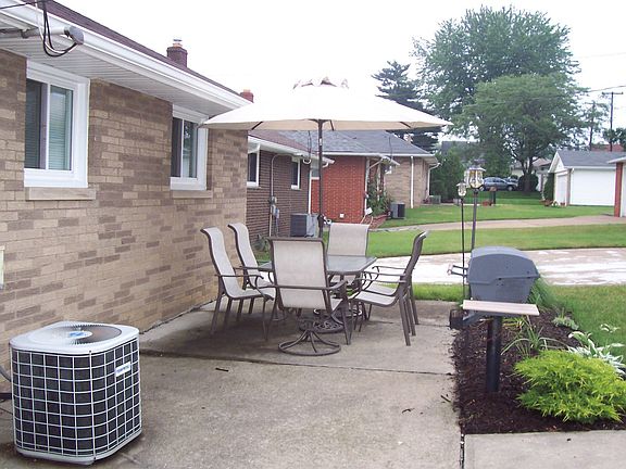 Addt'l back patio view
