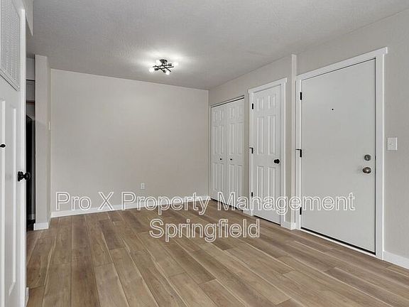 3rd image of 2213 E Macs Ct Unit 13