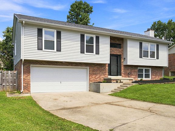 2nd image of 3709 Cali Ct