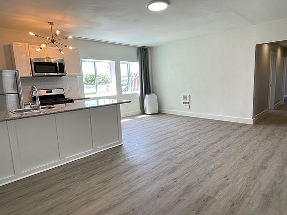 5th image of 3852 4th Ave APT 2