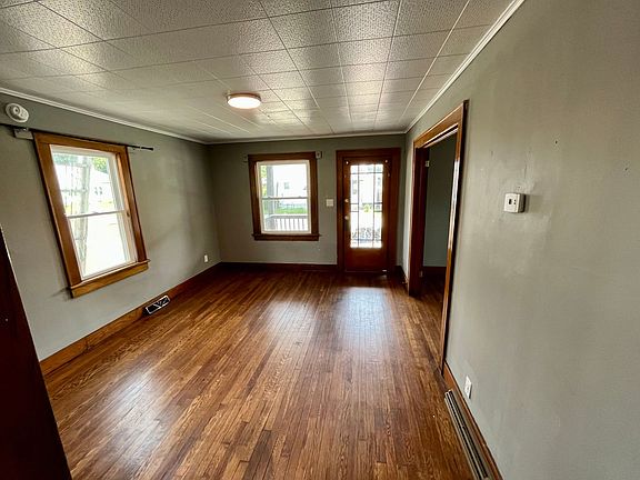 3rd image of 1611 Witherill St Floor 1