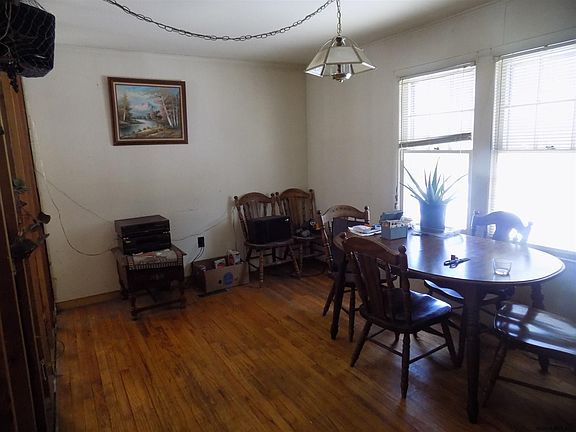 2nd image of 694 E River Dr