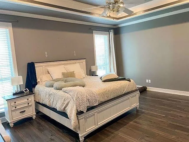 6035 Barrington Ave — Photo 17