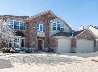 13042 S Skyline Dr, Plainfield, IL 60585