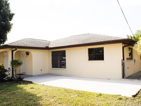 3rd image of 228 Orduna Dr