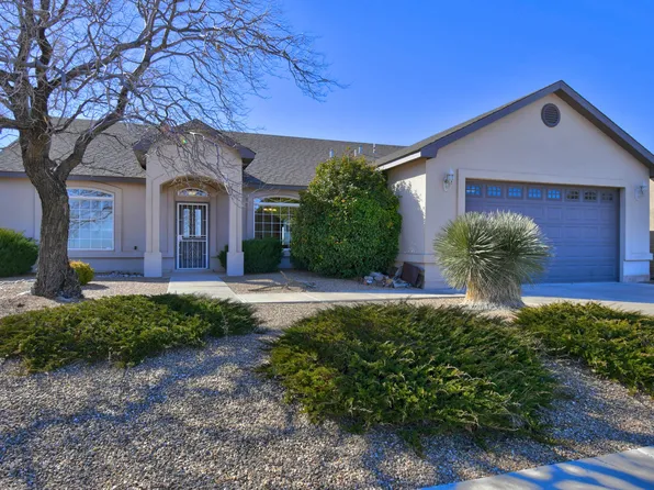 805 Desi Loop, Belen, NM 87002