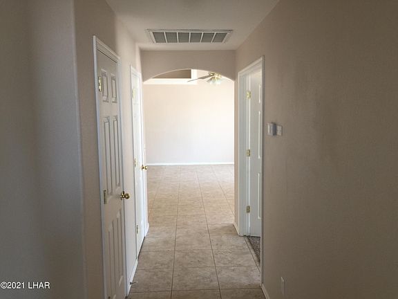 5th image of 127 Nelson Ln
