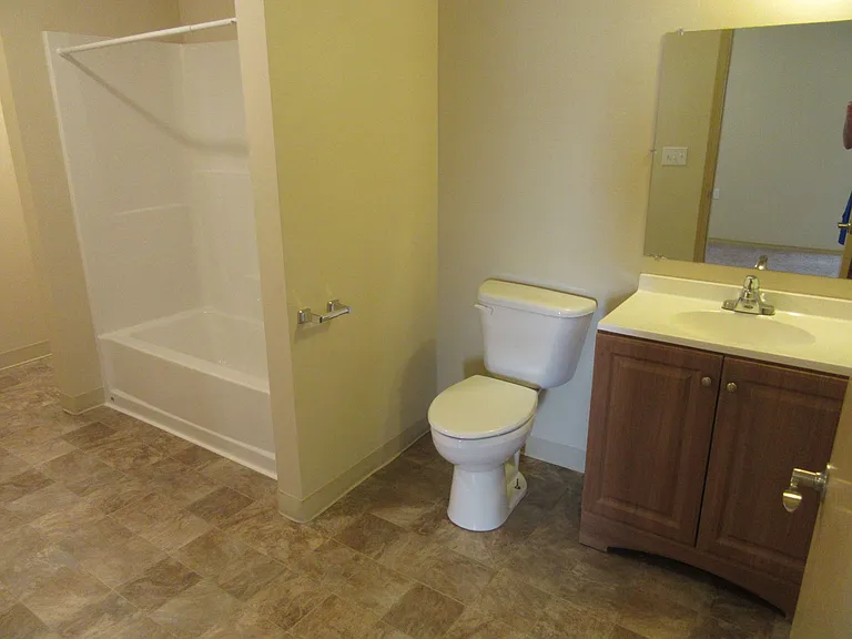 1 bed 1 bath 1 bed 1 bath