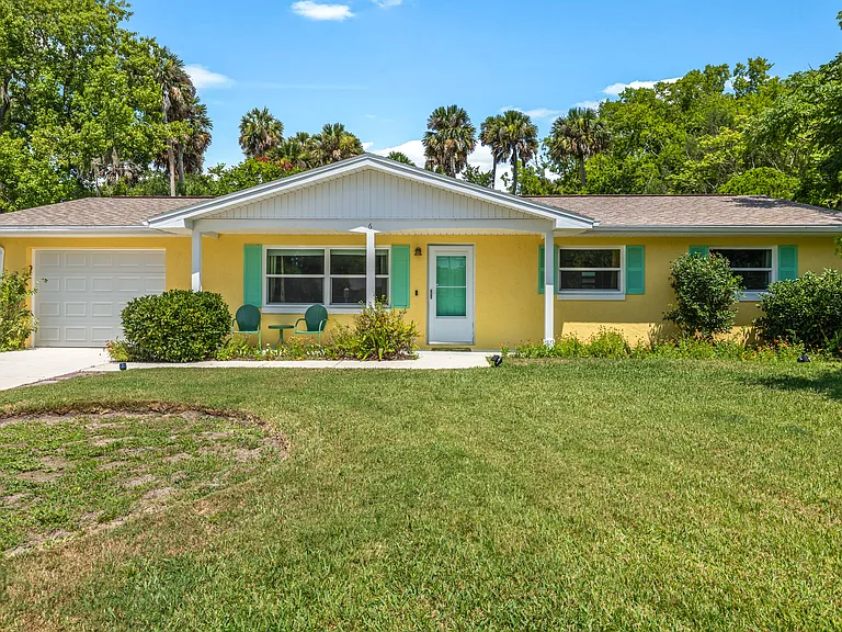 6 Courtney Ct — Photo 2