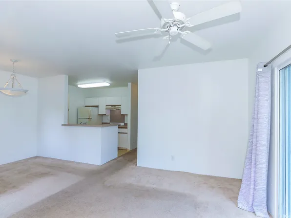 95-919 Wikao St APT F102, Wahiawa, HI 96789