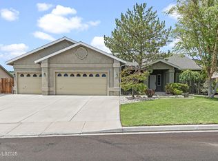 4017 Mount Jefferson Dr, Reno, NV 89508