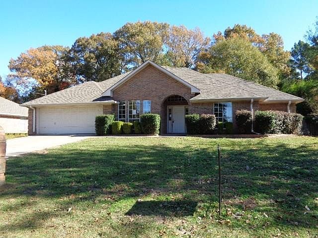 1st image of 104 Brett Ln