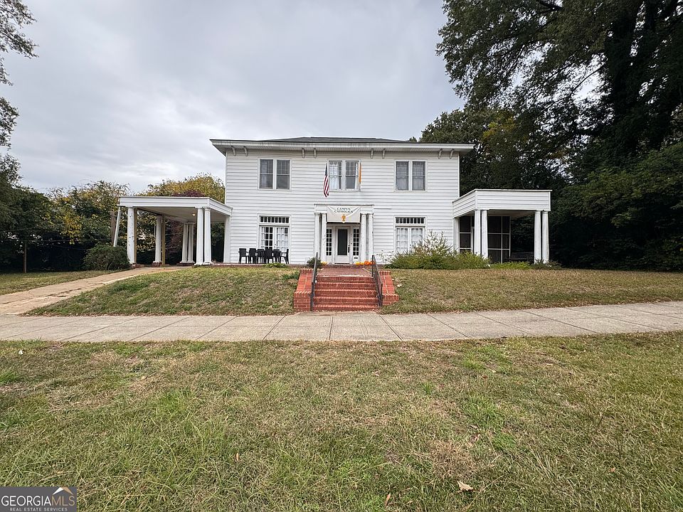 1st image of 211 W Greene St