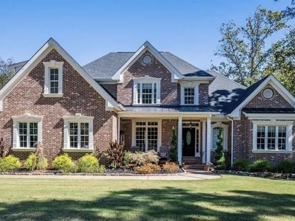 105 Chase Ln, Forsyth, GA 31029